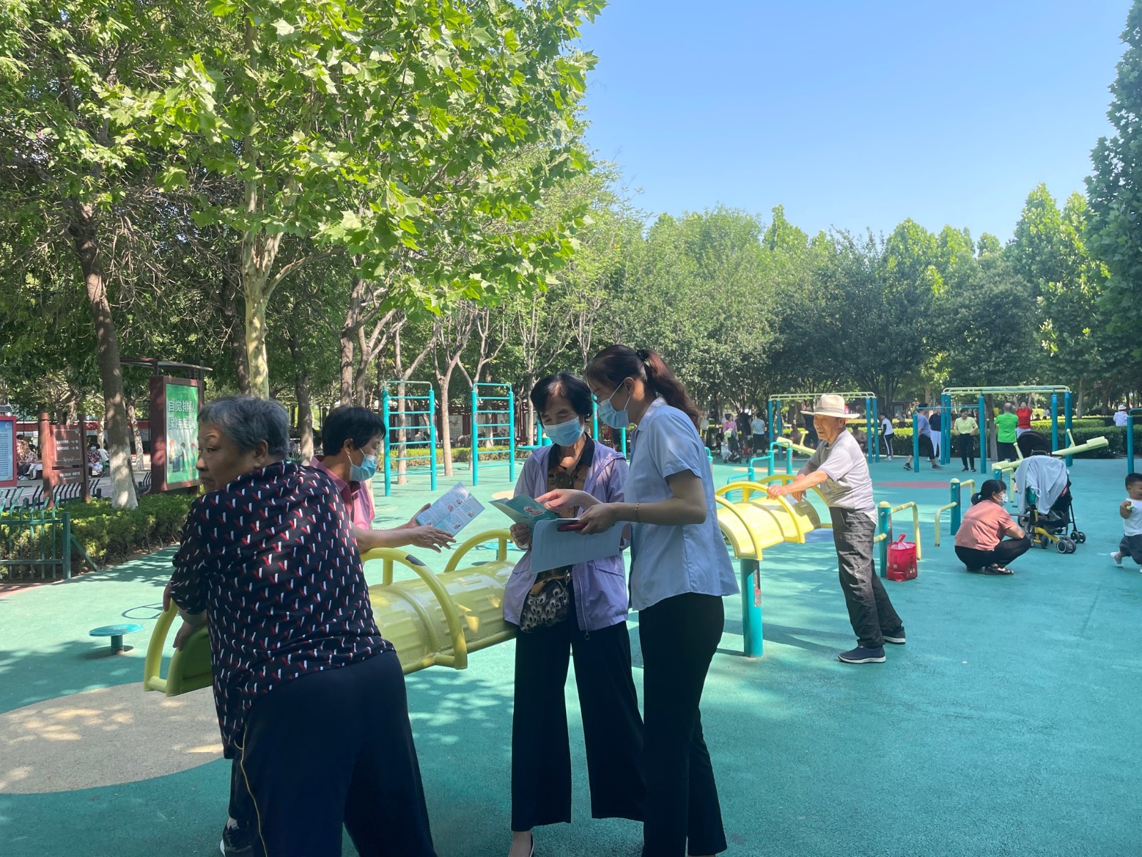 1688002321371085167.jpg 山东农银人寿全面启动2023年7·8保险公众宣传日活动2.jpg