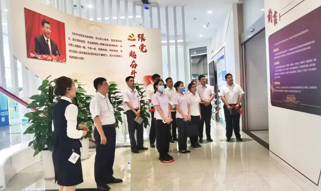 1698906252039065670.jpg 1.jpg