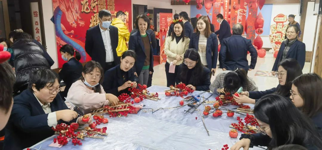 1708236770401087408.png 2.png