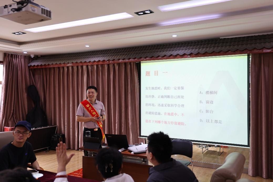 1715819360527047159.png 图片4.png