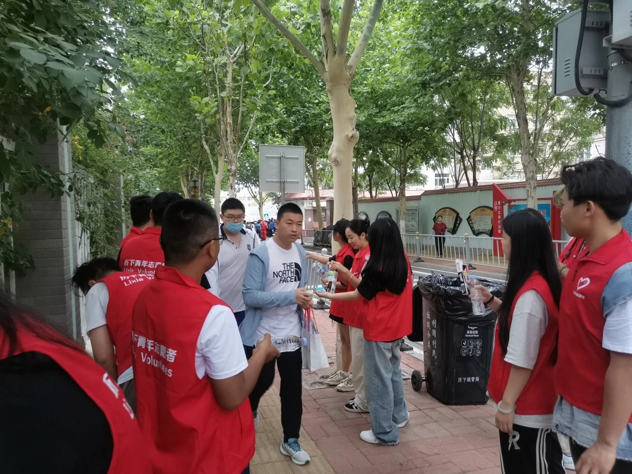 济南农行服务高考学子 (2).jpg